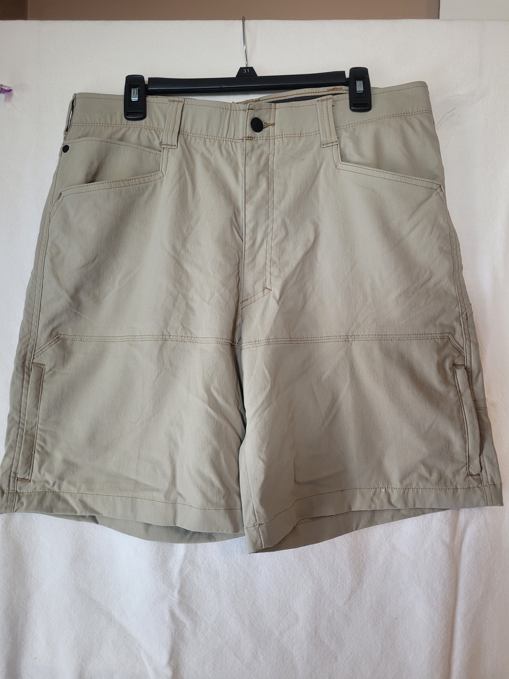 Wrangler Men's Tan Cargo Shorts